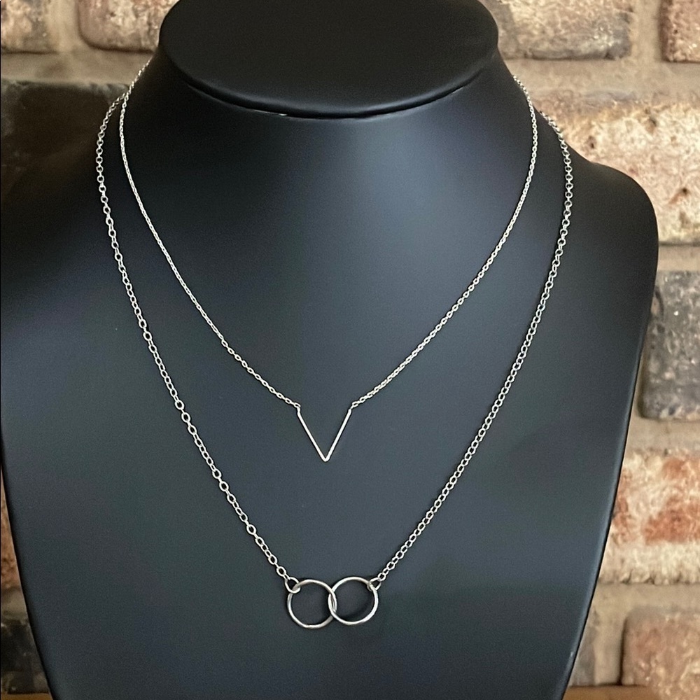 Geometric silver tone layering chains